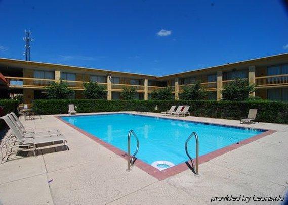 קונרו Hotel Elev8 מראה חיצוני תמונה