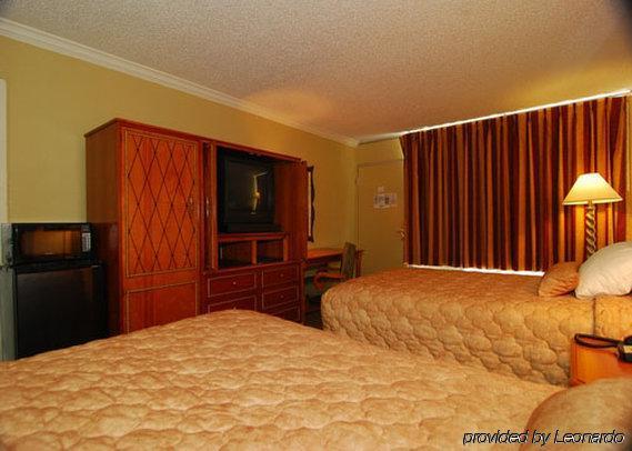 קונרו Hotel Elev8 חדר תמונה